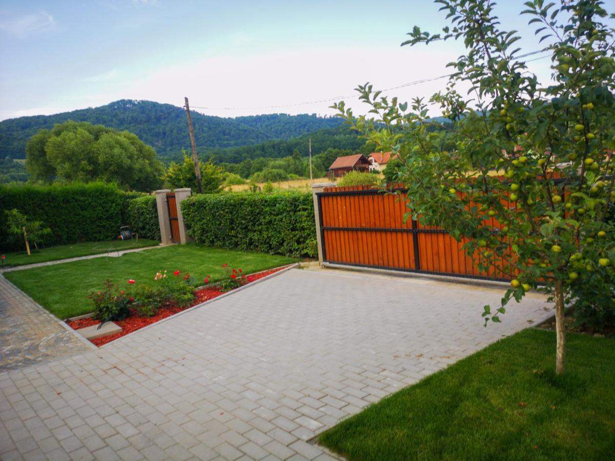 Filargo Apartmans - Cazare Совата Екстериор снимка