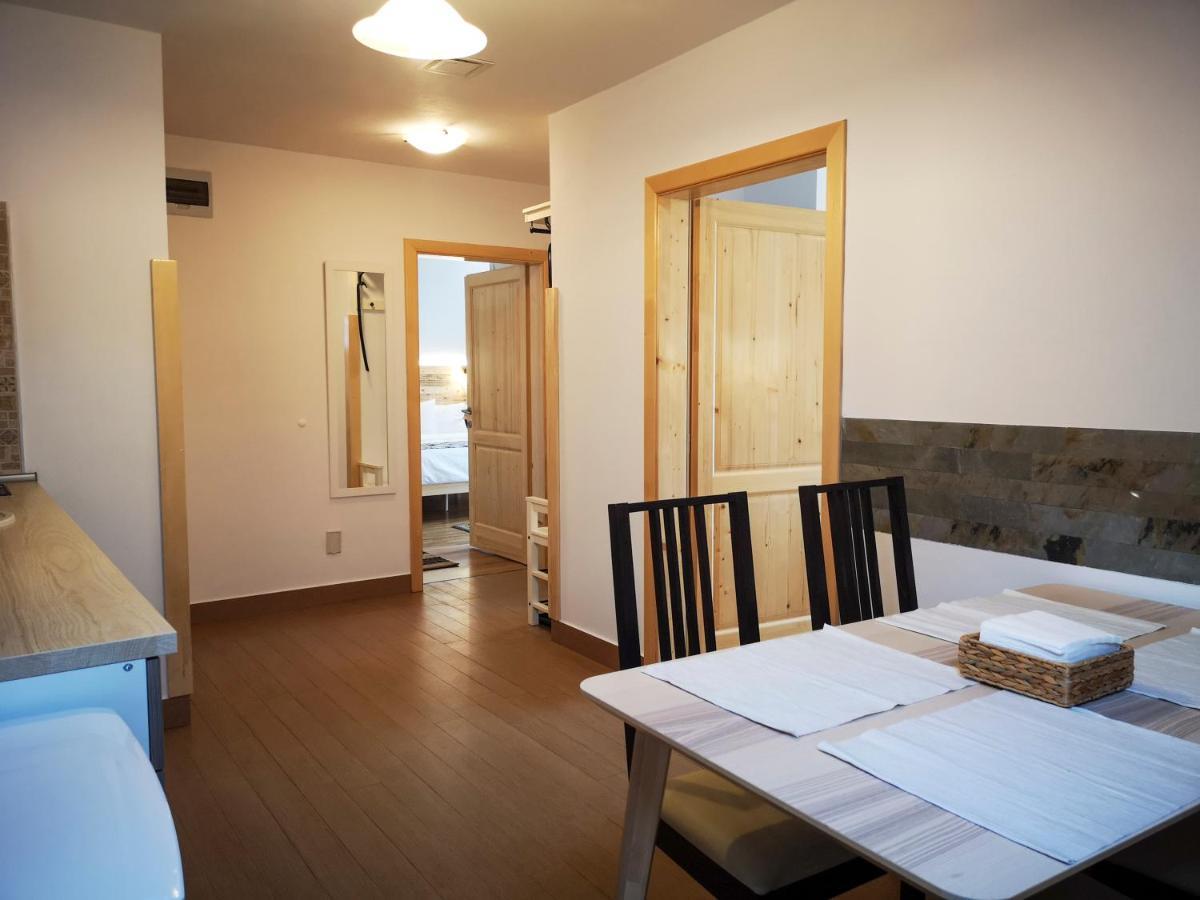 Filargo Apartmans - Cazare Совата Екстериор снимка