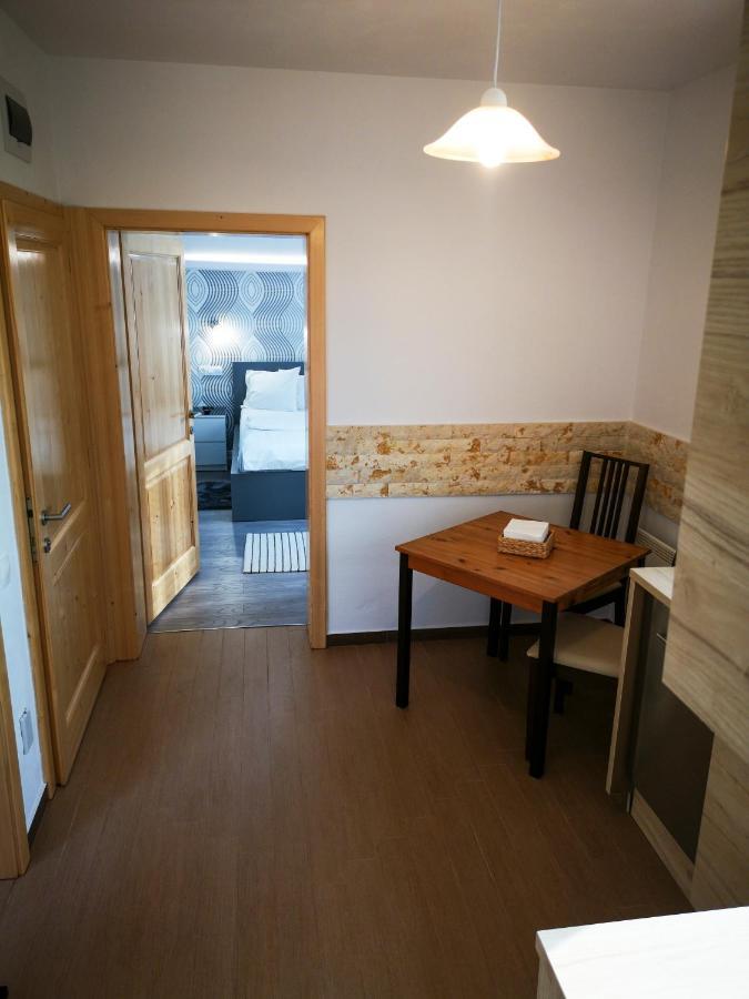 Filargo Apartmans - Cazare Совата Екстериор снимка